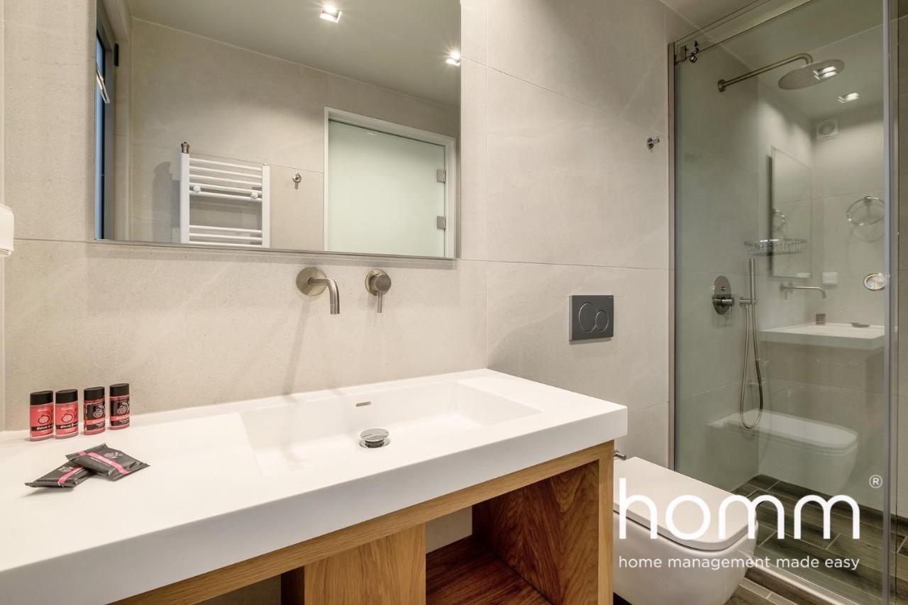 Ll Extraordinary Homm Suites Acropolis & Lycabettus Views With Jacuzzi Атина Екстериор снимка
